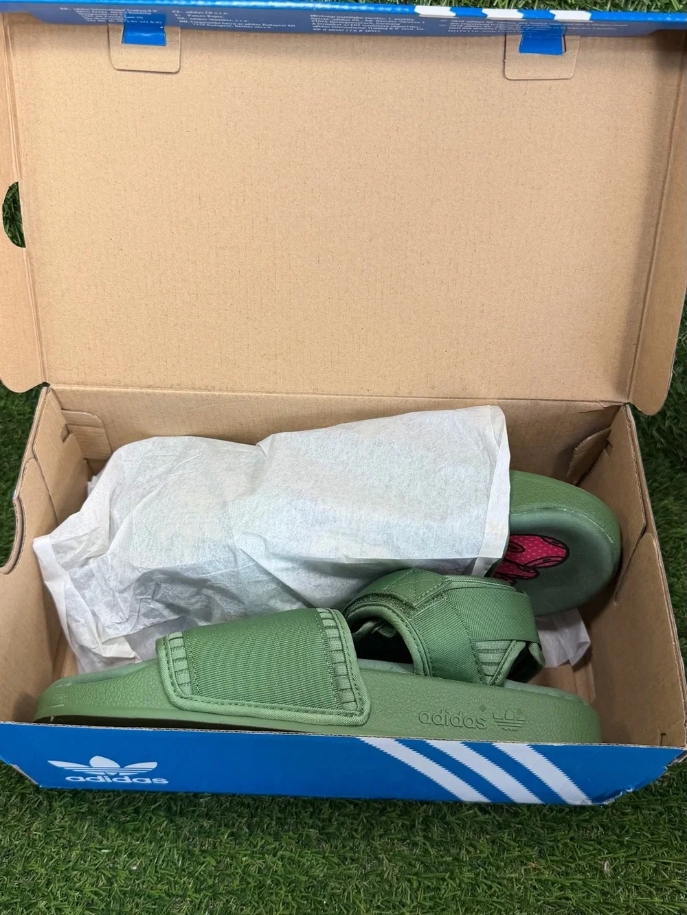 adidas PW Adilette 2.0 Pharrell Williams Green Hu Sandals Men Size 8 FU7611